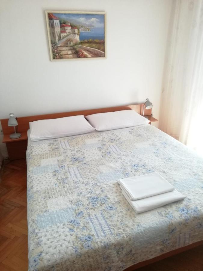 Dvokrevetna Soba S Balkonom I Kuhinjom Hotel Подгора Екстериор снимка